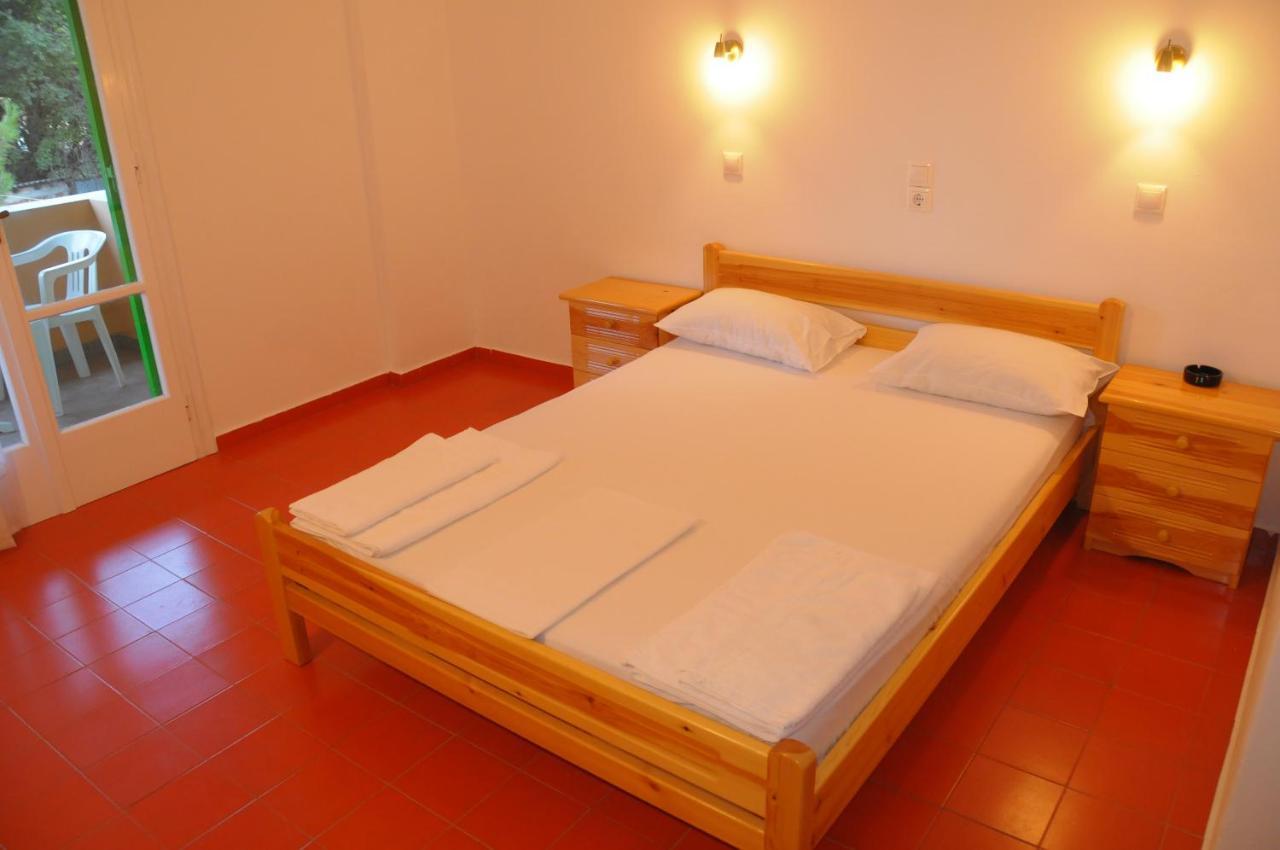 Chalikias Rooms Asprogerakata Zewnętrze zdjęcie