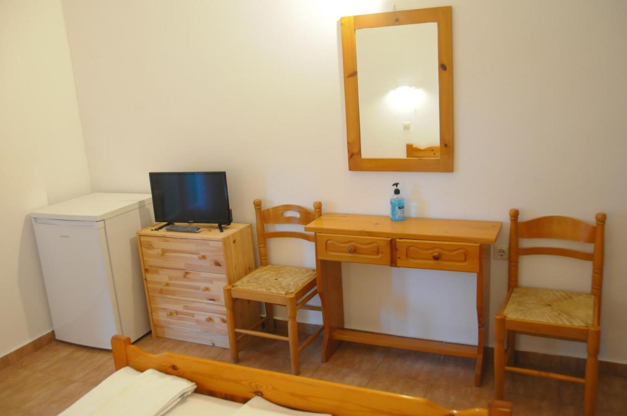 Chalikias Rooms Asprogerakata Zewnętrze zdjęcie