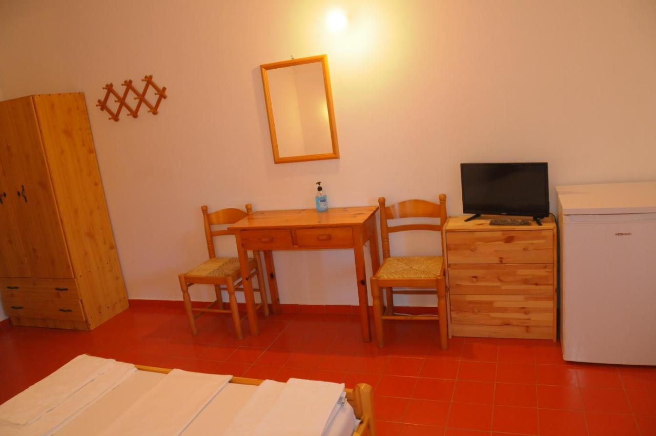 Chalikias Rooms Asprogerakata Zewnętrze zdjęcie