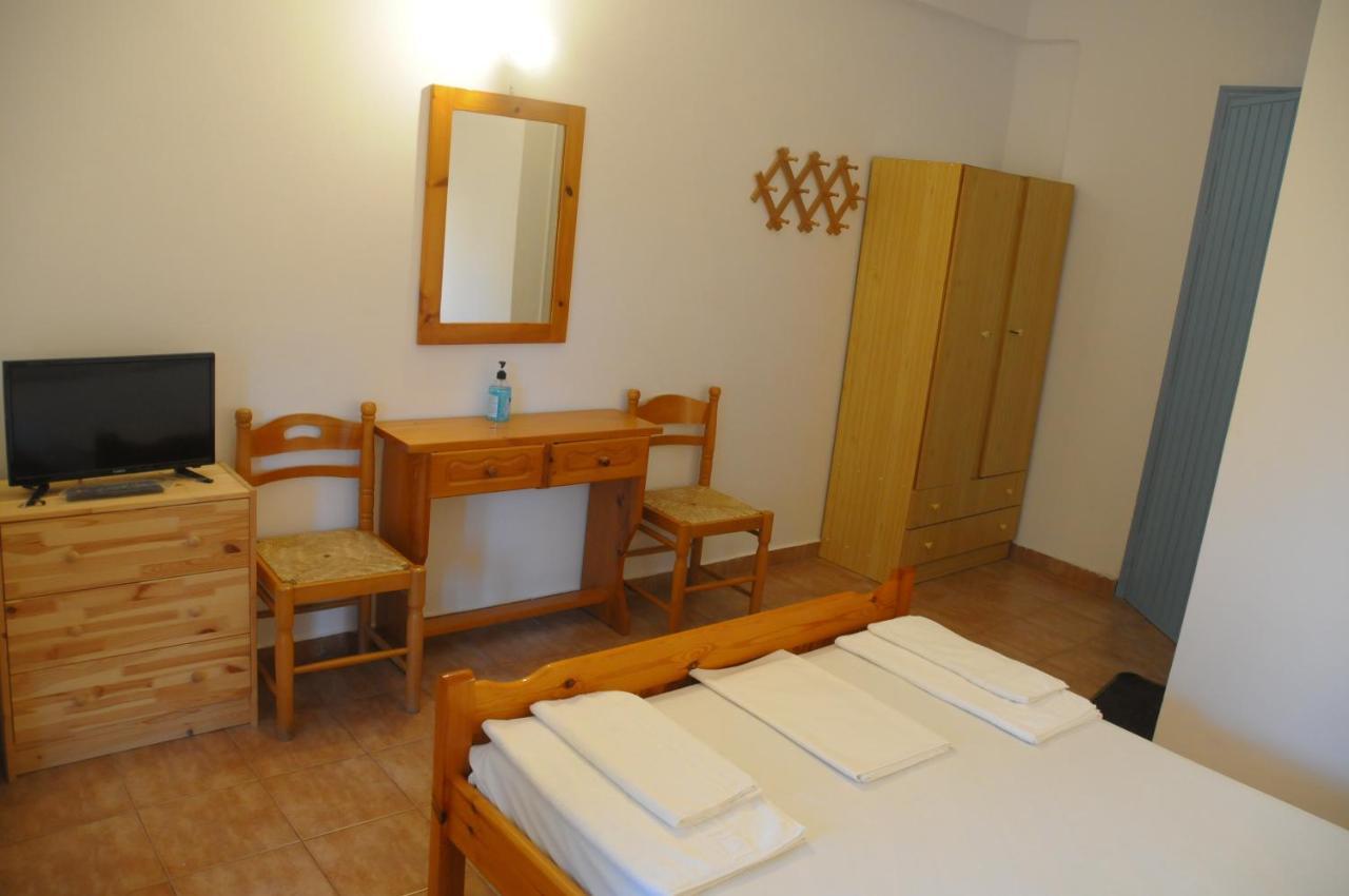 Chalikias Rooms Asprogerakata Zewnętrze zdjęcie